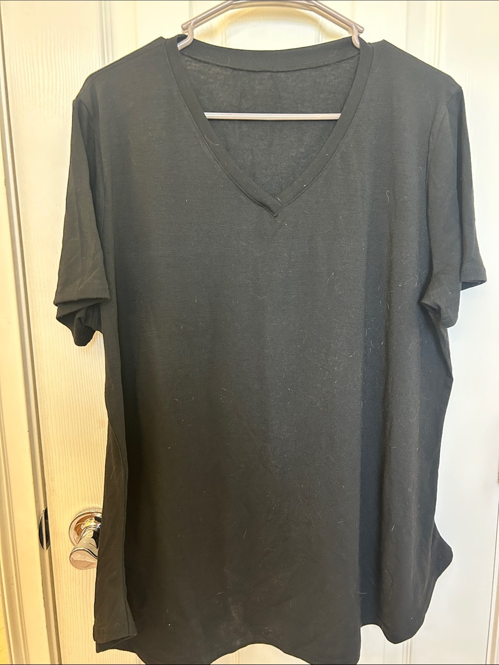 Women's Black V-Neck Short Sleeve Tee